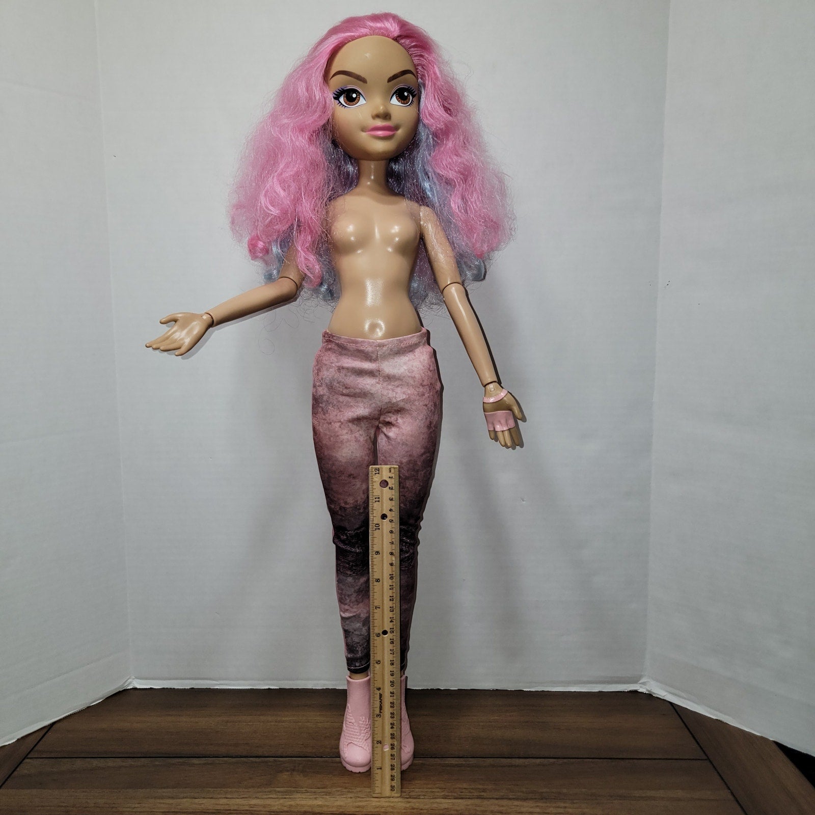 Disney Descendants Audrey 28" Doll (No Shirt)