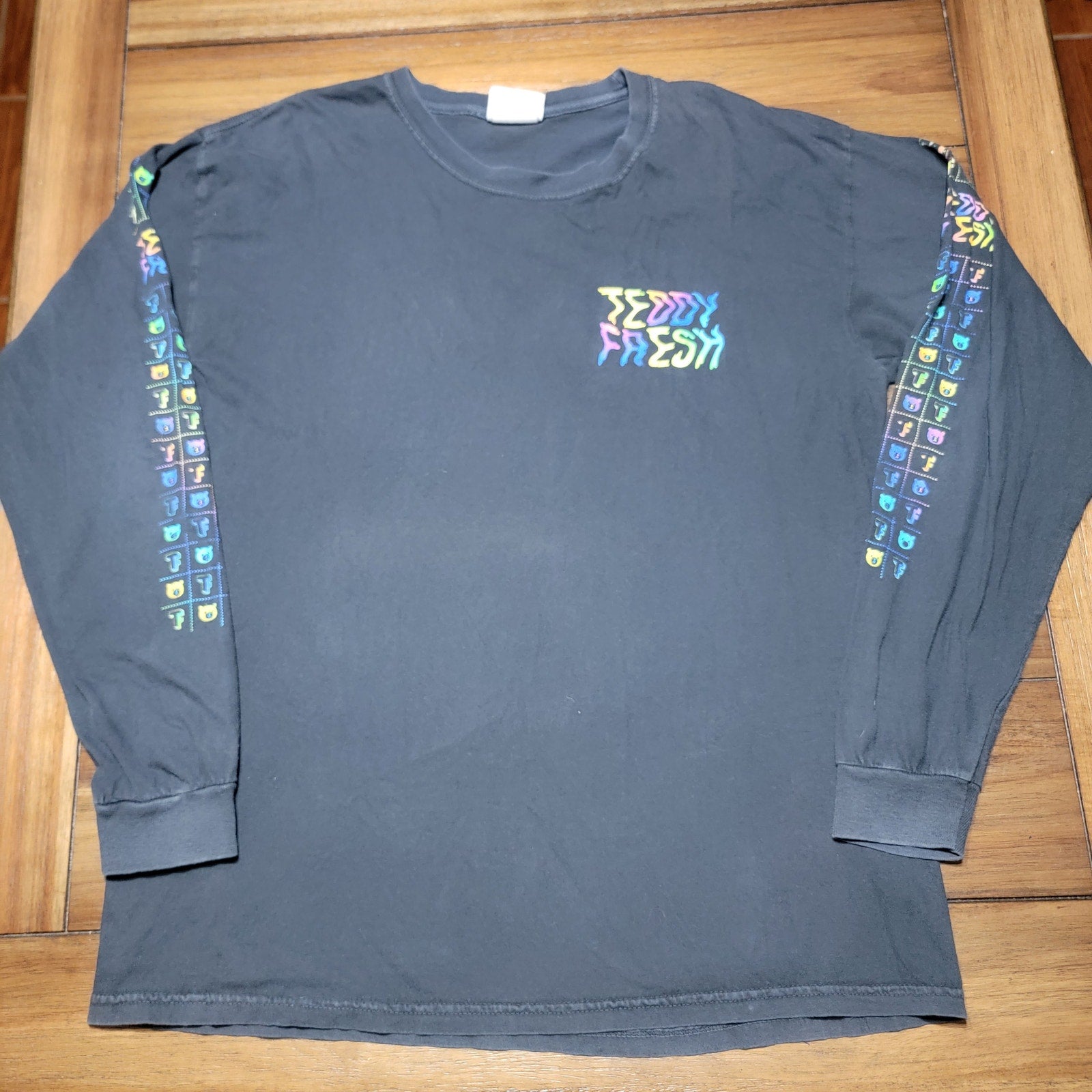 Teddy Fresh Black LS Unisex Tee Shakey Logo & Sleeves Logos - Size Large