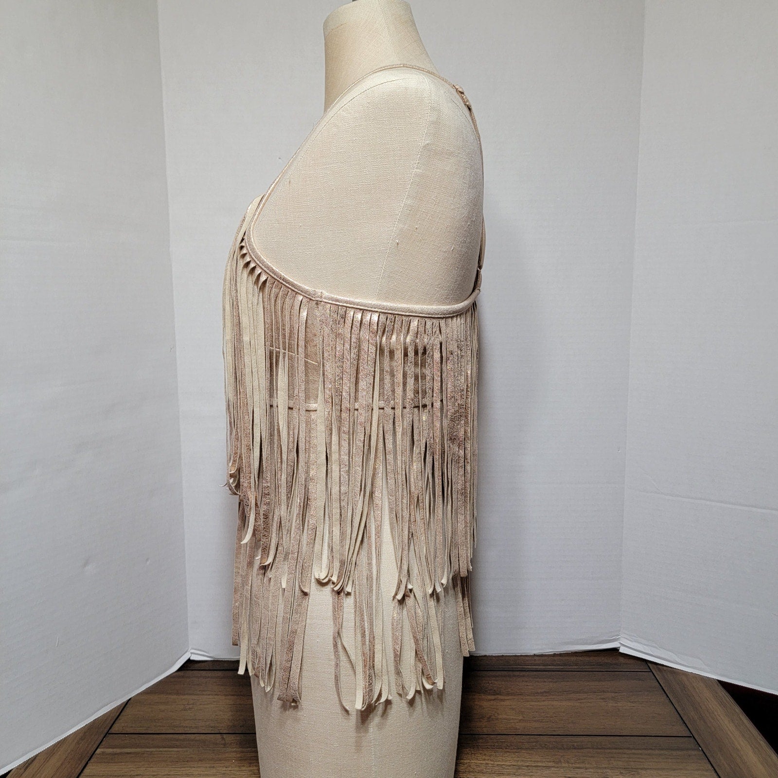 Shyanne Lt. Golden Women's Cropped Fringe Tank Top - Size Small