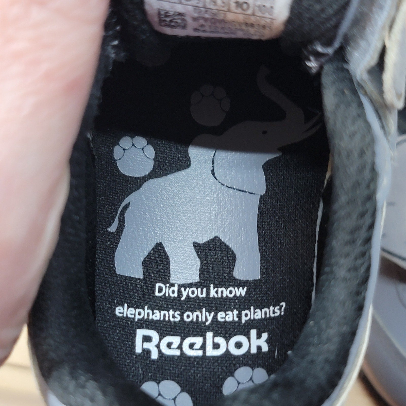Reebok Infant Royal Grey B&W Running Elephant Sneaker w/ Box - Size 4