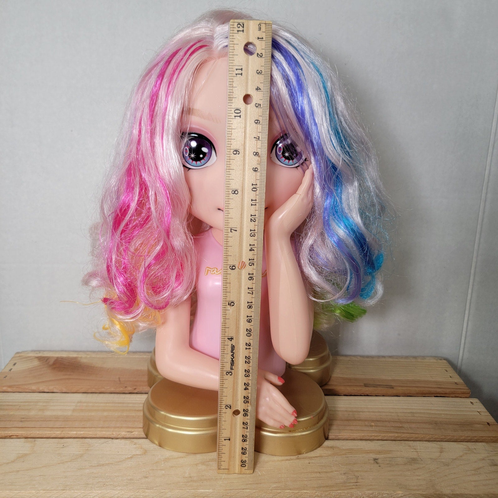 Rainbow High Bella Parker 13-inch Styling Head