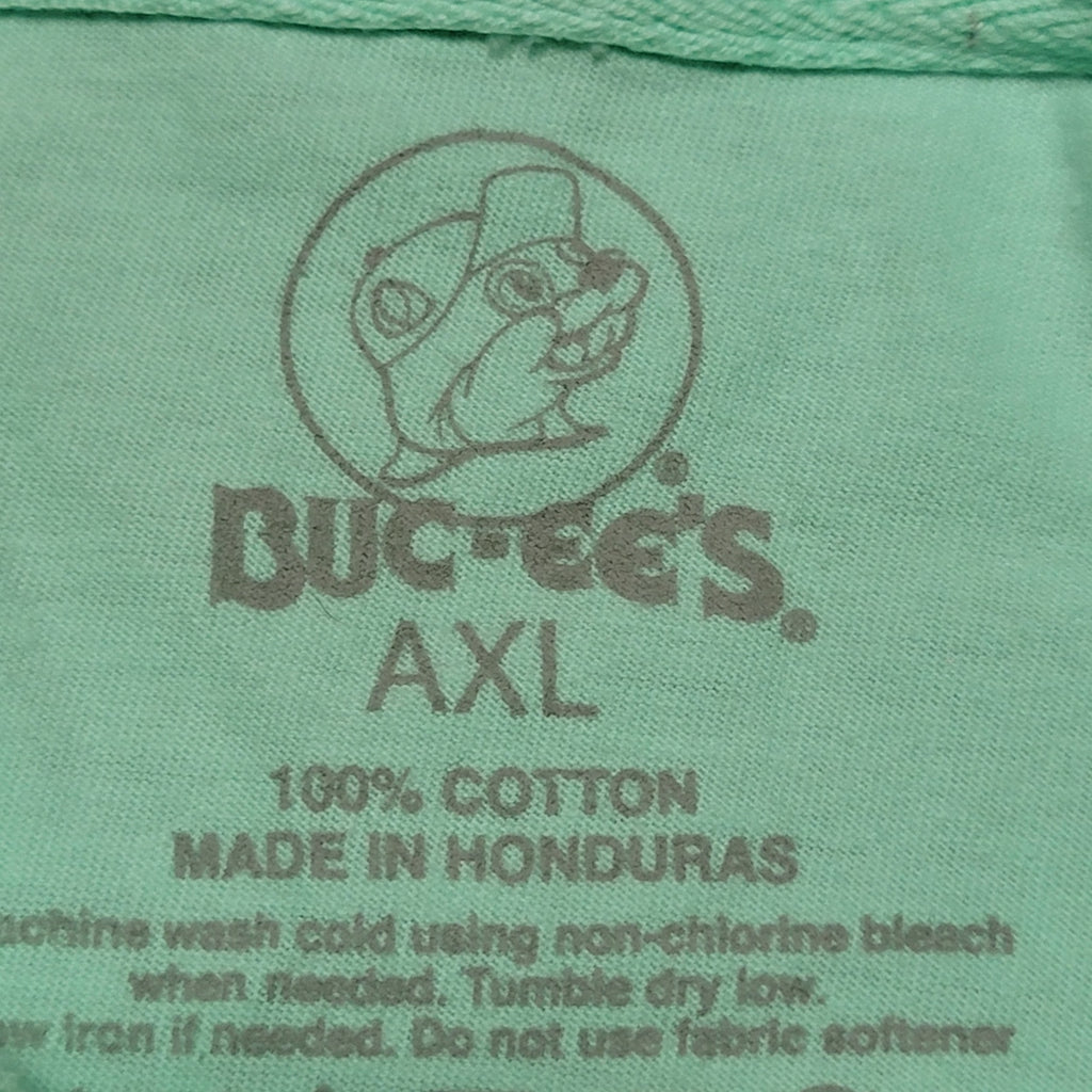 Buc-ee's Teal Tee Texas Parrot w/ a Buc-ee's Drink - Size AXL