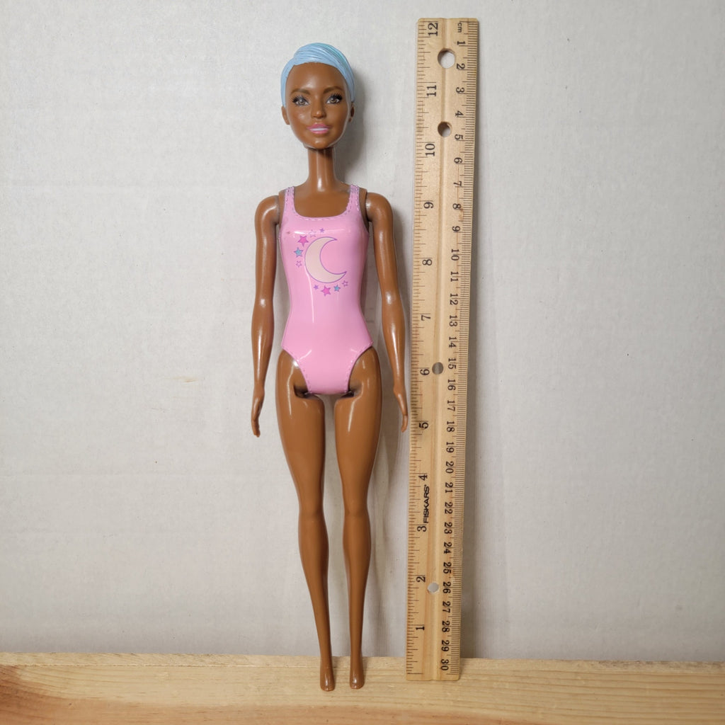 2019 Mattel Color Reveal African American Barbie Doll w/ Blue Hair Pink Swimsuit