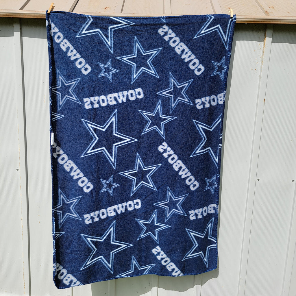 4Pc Dallas Cowboys Twin Size Comforter and Sheet Set + Throw