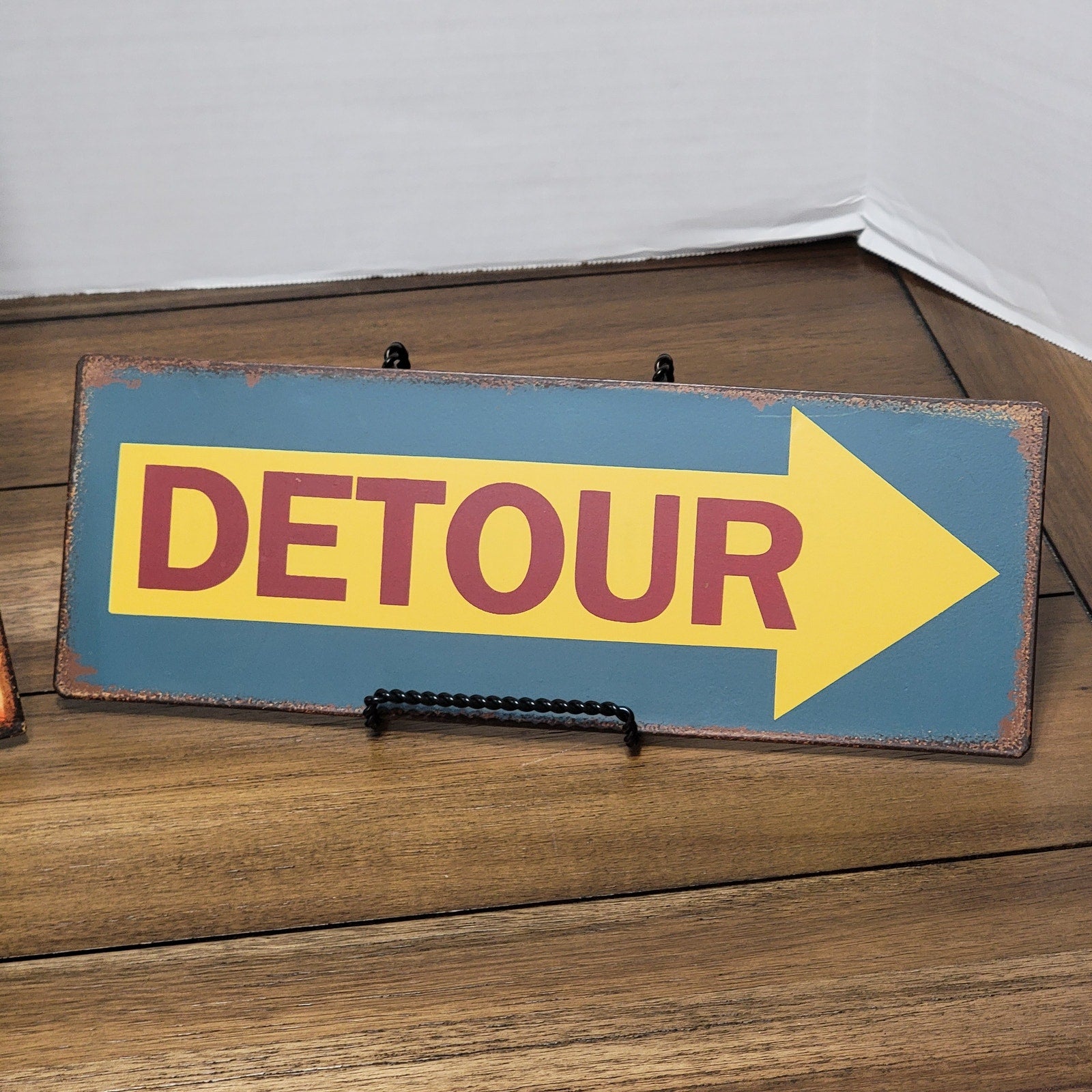 Set of 2 Metal Faux Traffic Signs: Detour & Speed Limit