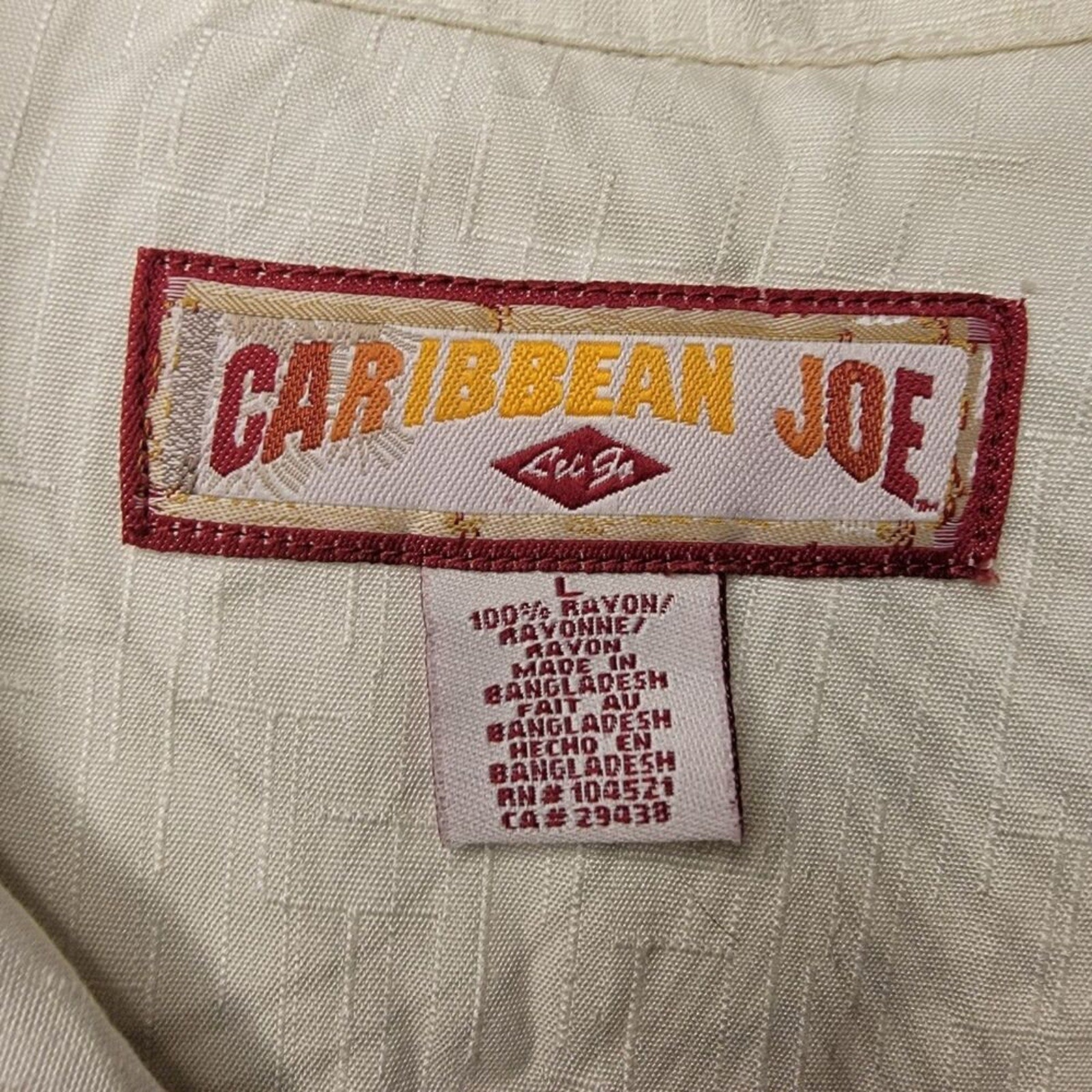 Caribbean Joe SS Full Button White Big Flowers 100% Rayon - Size XL