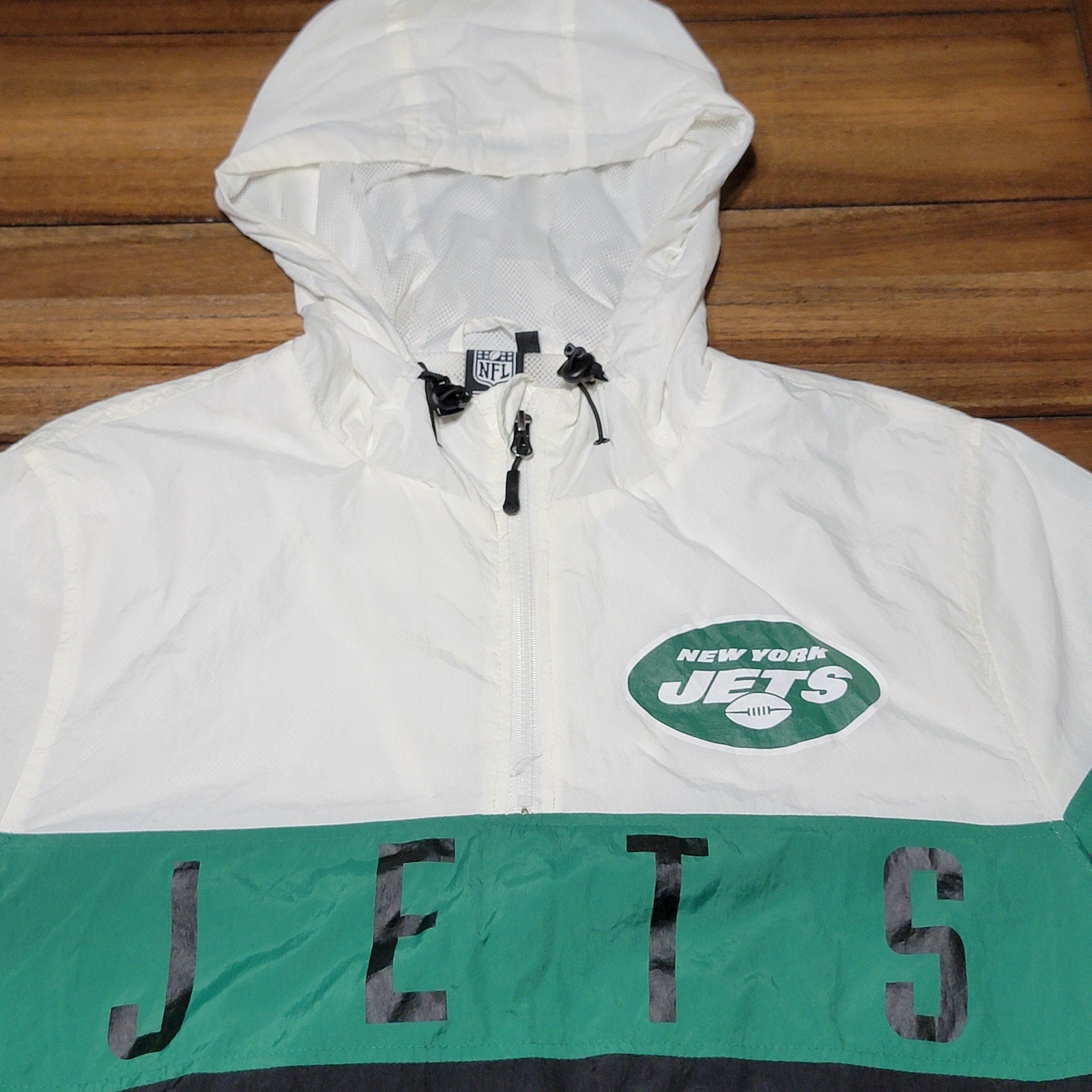 NFL Team Apparel LS New York Jets Quarter Zip Hooded Windbreaker - Size Medium