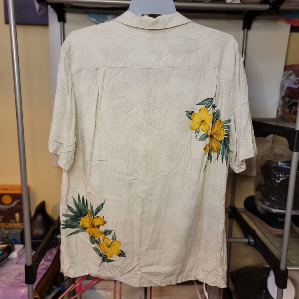 Caribbean Joe SS Full Button White Big Flowers 100% Rayon - Size XL
