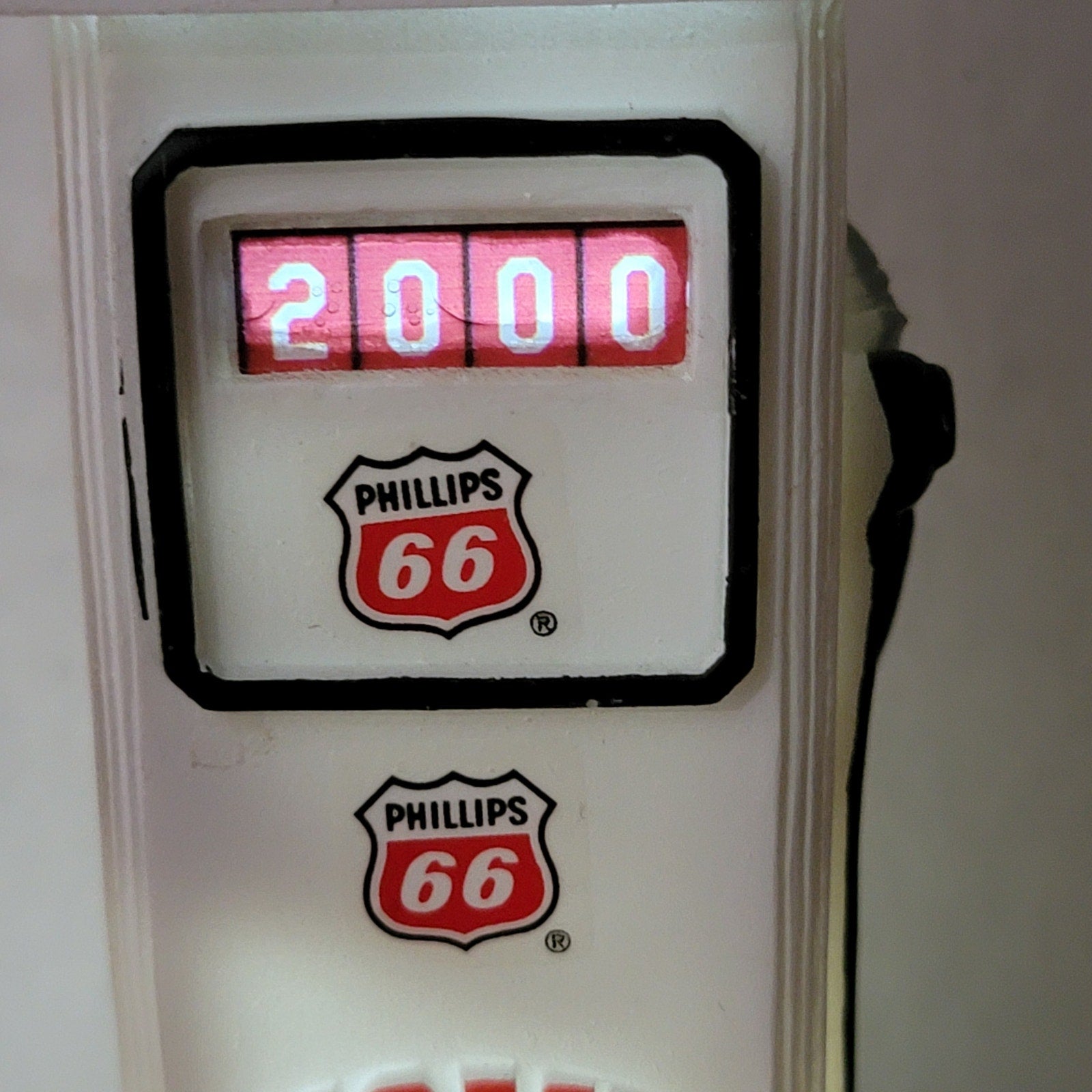 Houston Astros x Phillips 66 "Home Run Pump" Bobblehead Giveaway