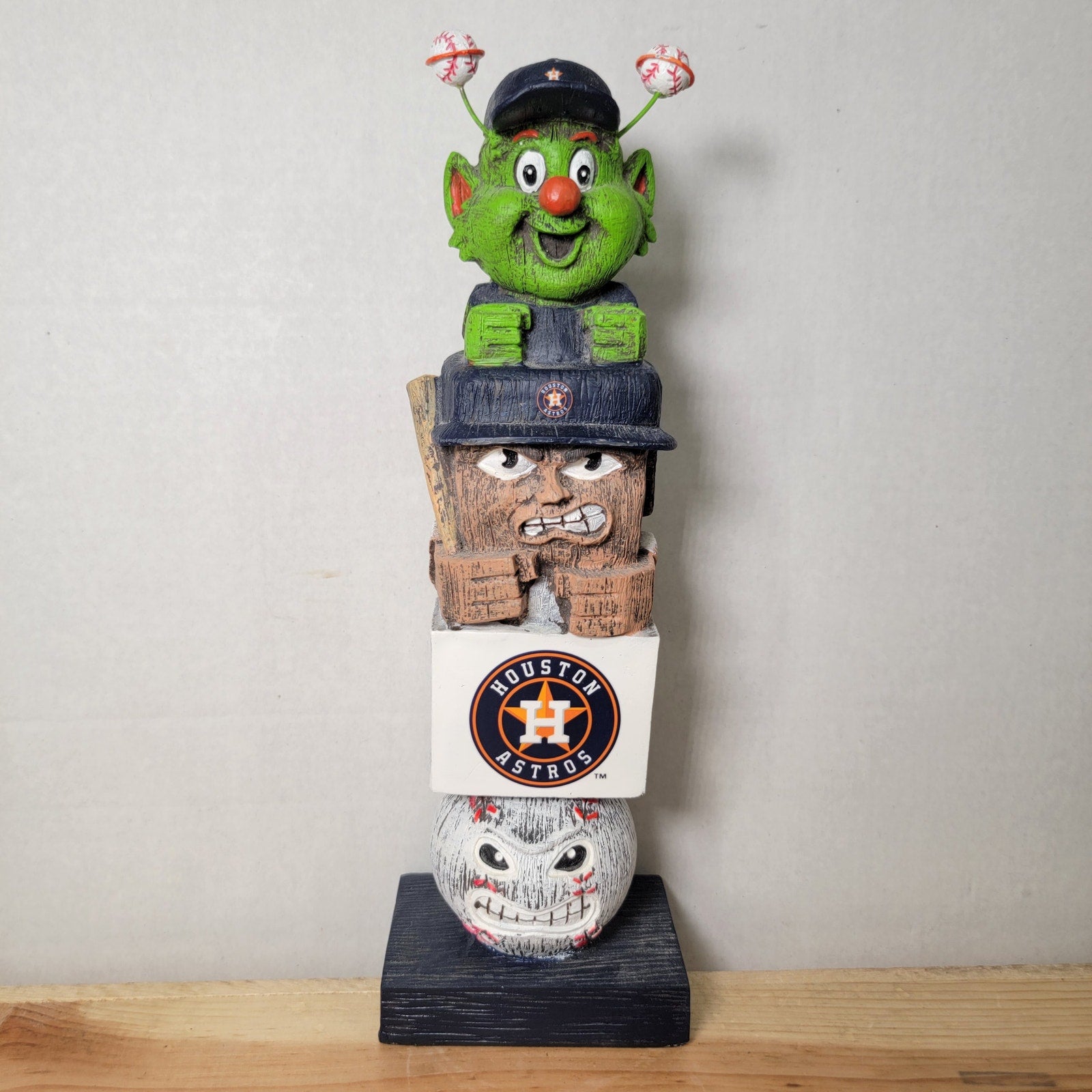 Houston Astros Orbit Wooden Tiki Totem Pole - NWT