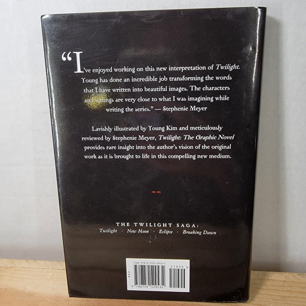 BOOK Twilight The Graphic Novel Volume 1 (hardback)