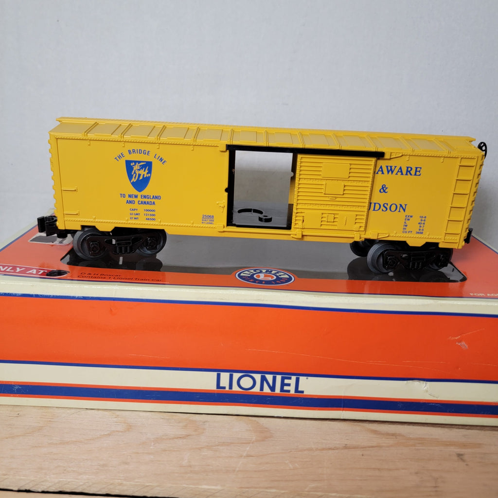 2008 Lionel Train Car: Delaware & Hudson Boxcar w/ Box O Scale