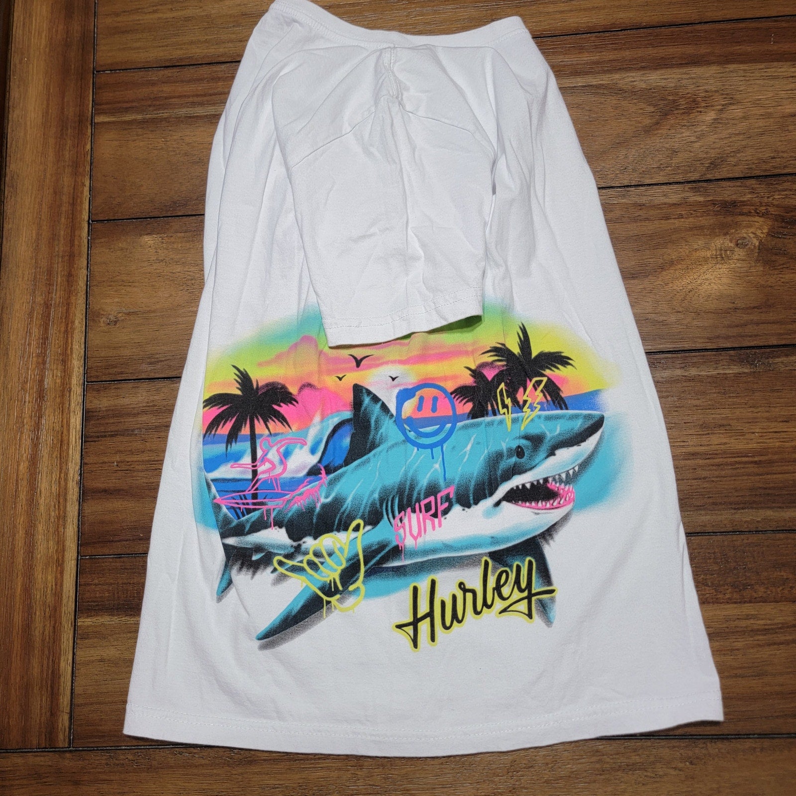 Hurley Kids White Tee Side Shark Surf - Size Large (12-13 Yrs)