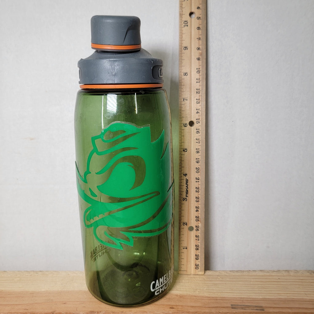 Camelbak Chute Green 32 oz Plastic Water Bottle w/ Oregon Ducks Logo