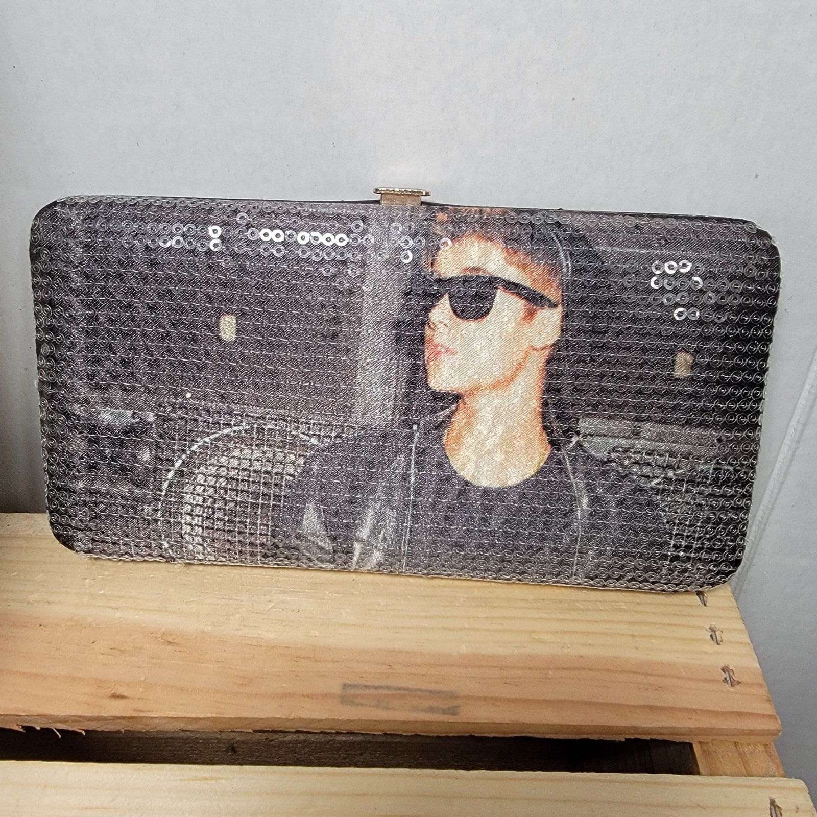 2 Pc Justin Bieber: Journal & Sequin Wallet