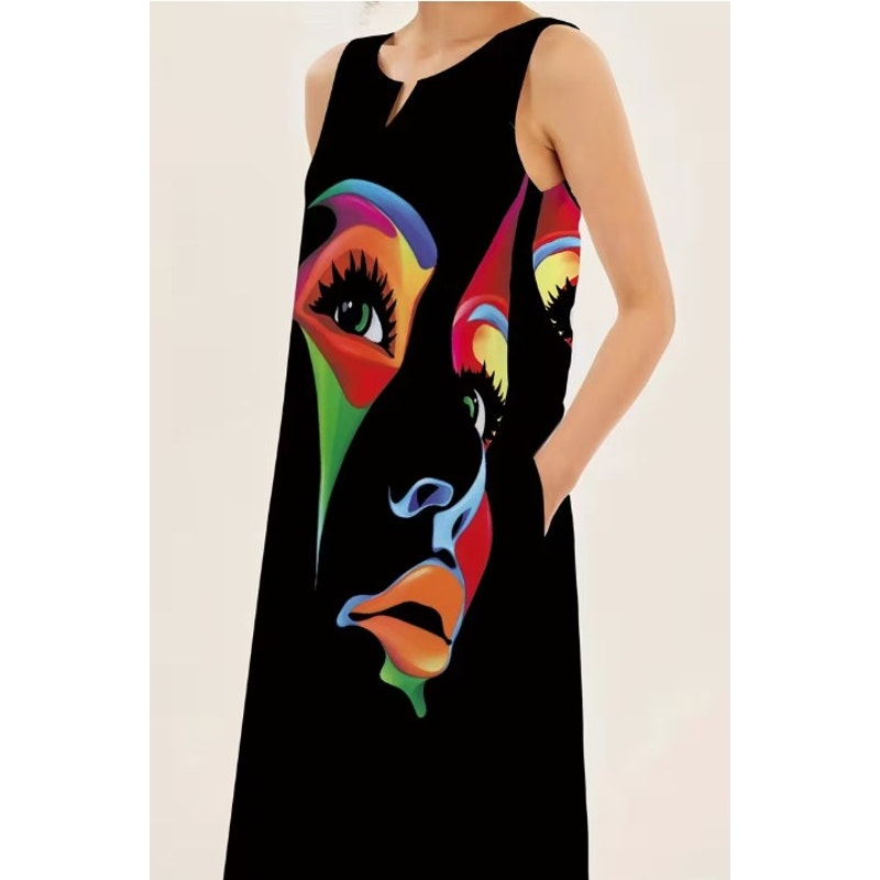 Unbranded Maxi Dress w/ Pockets and Painted Face - Size 2XL*