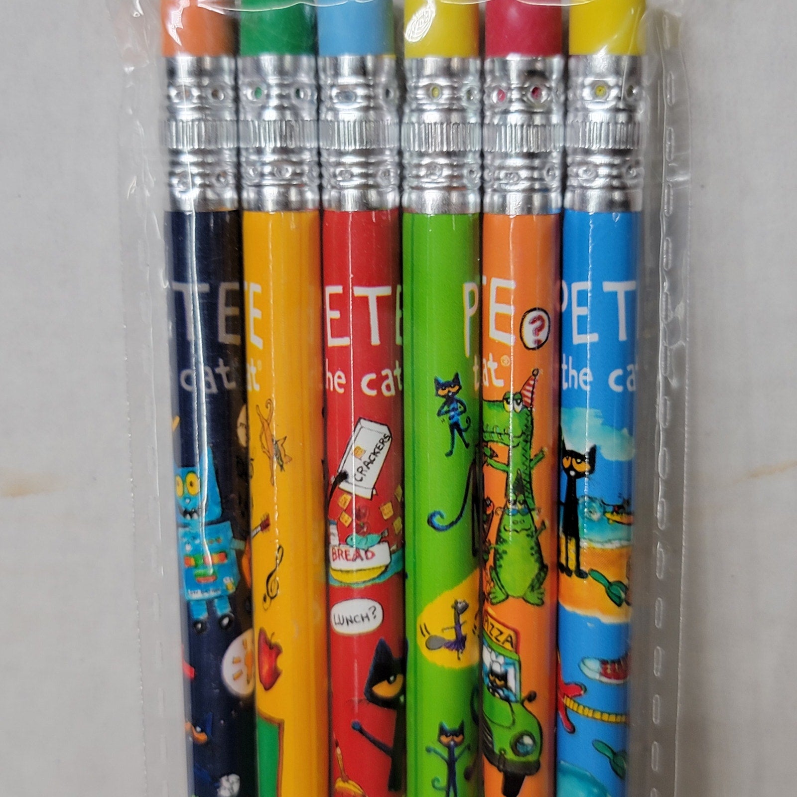 Set of 2: Pete The Cat Pencils & Dr. Seuss Note Pad - NEW / SEALED