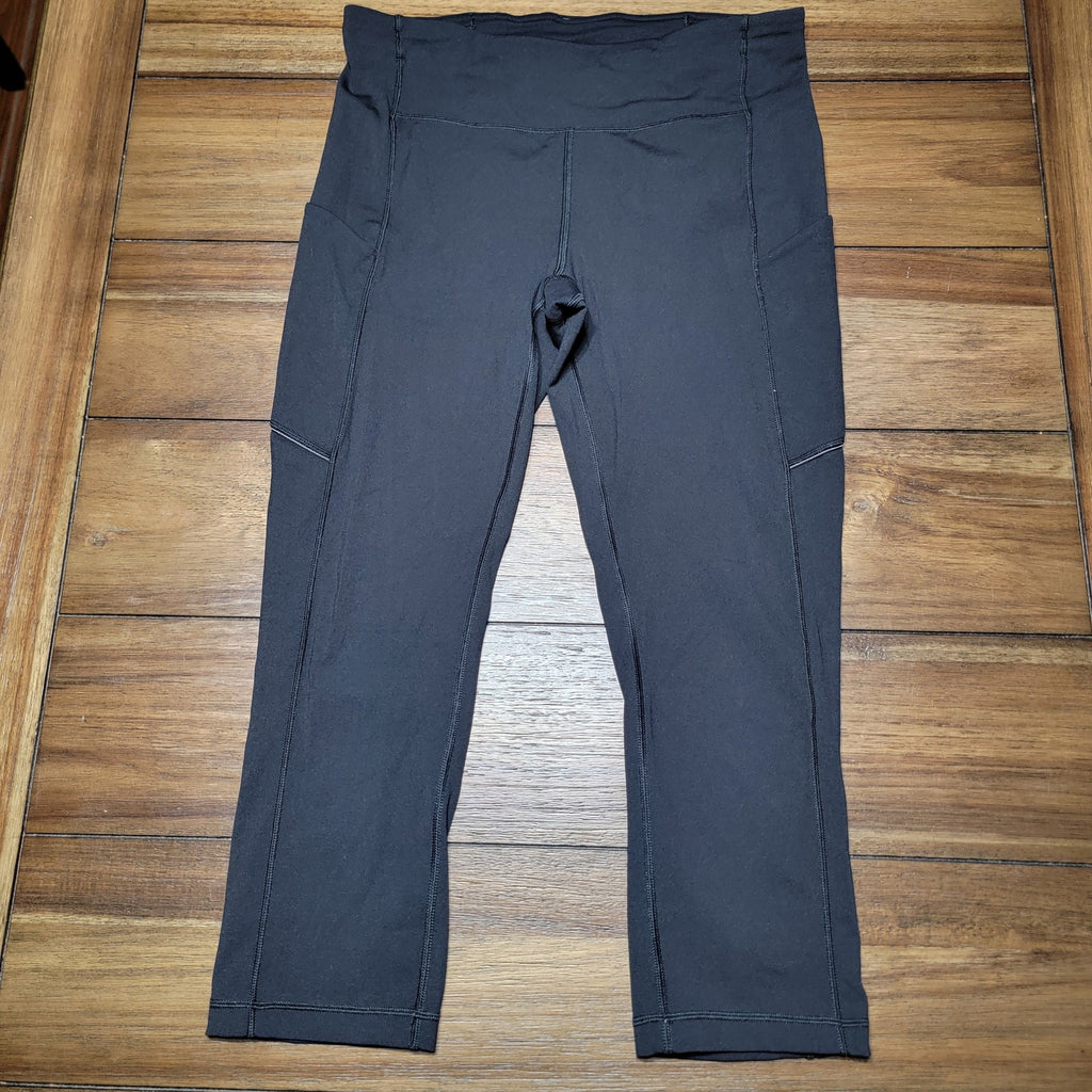 Lululemon Black Leggings w/ Zipper Pouch - Size 8