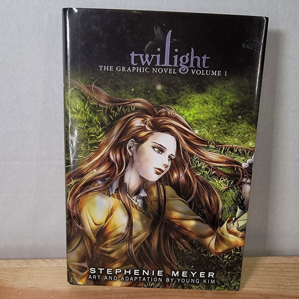 BOOK Twilight The Graphic Novel Volume 1 (hardback)