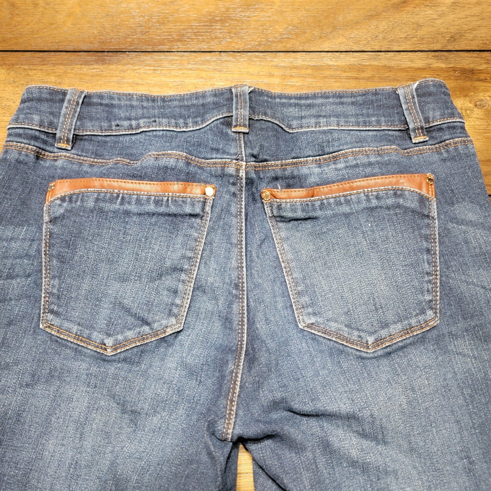 White House Black Market Skimmer Straight Denim Jeans w/ Zip Cuffs - Size 6P