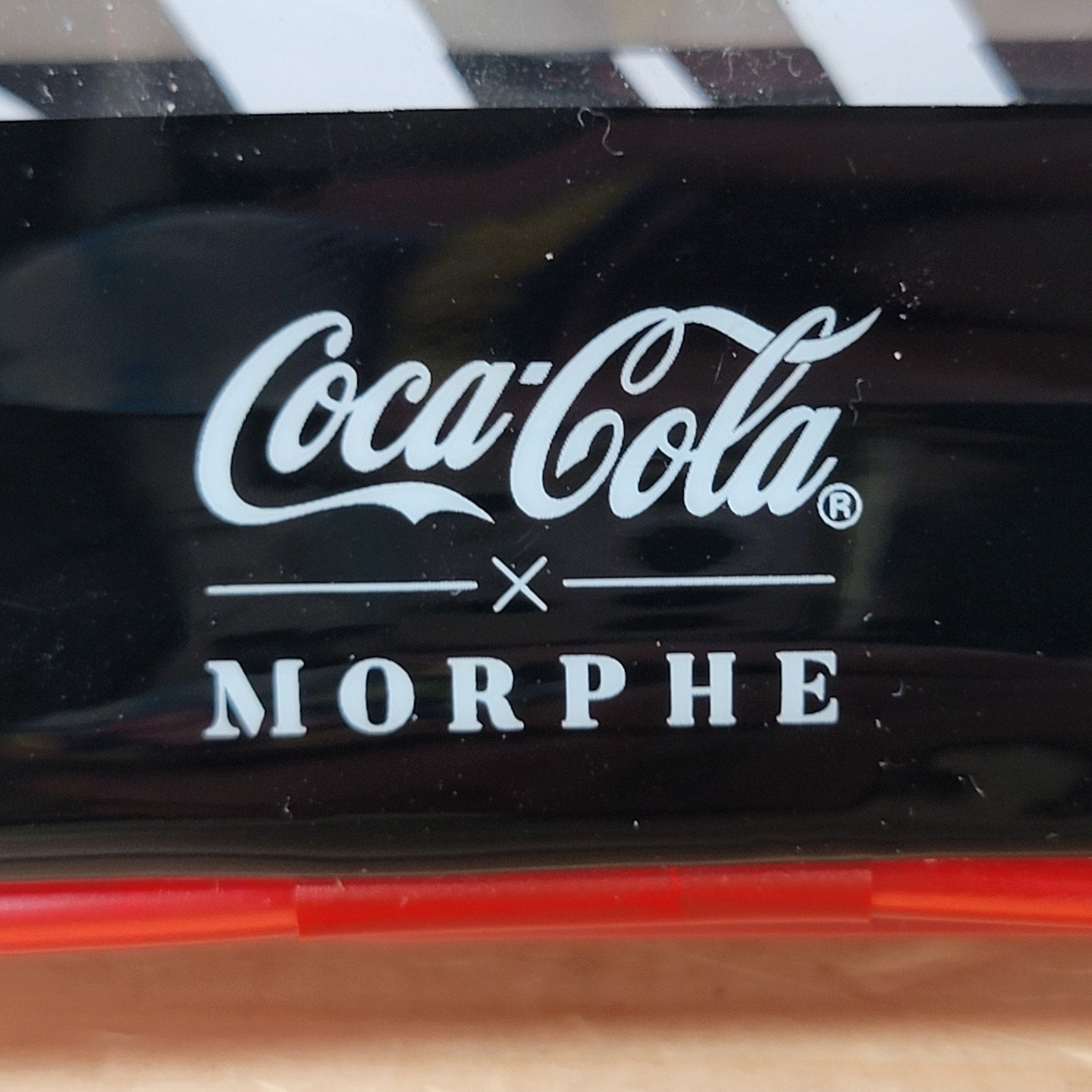 Morphe x Coca-Cola Limited Edition Cosmetic Brush Bag 2020
