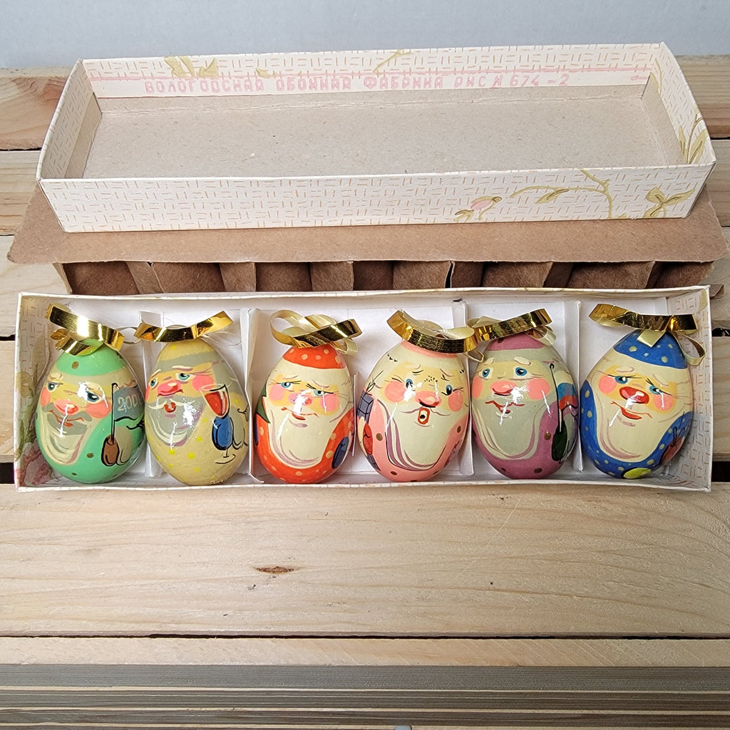 VINTAGE Set of 6 Russian Hand Painted Wooden Christmas Ornaments w/ Box (2000)