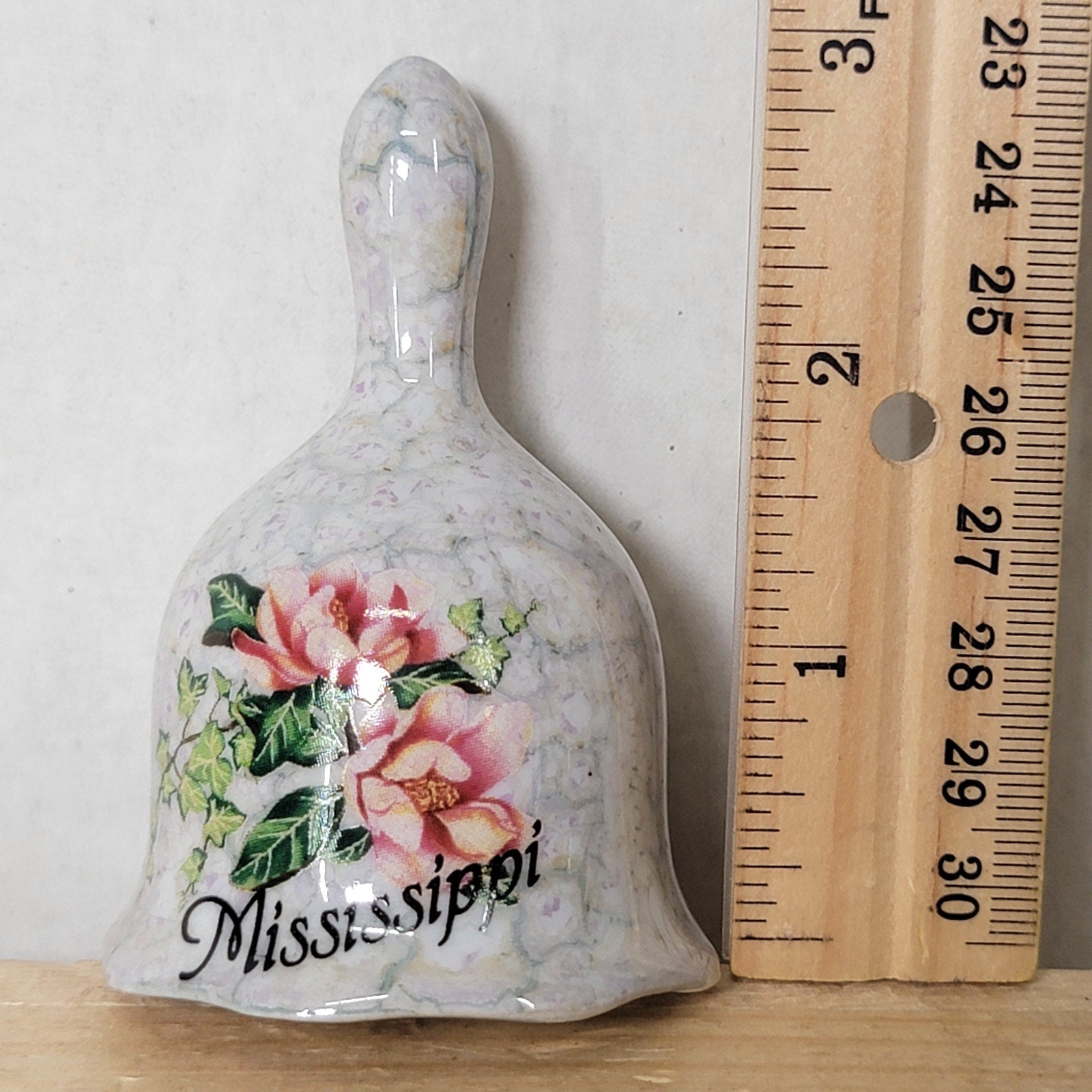 Mississippi Ceramic Souvenir Bell w/ Flowers