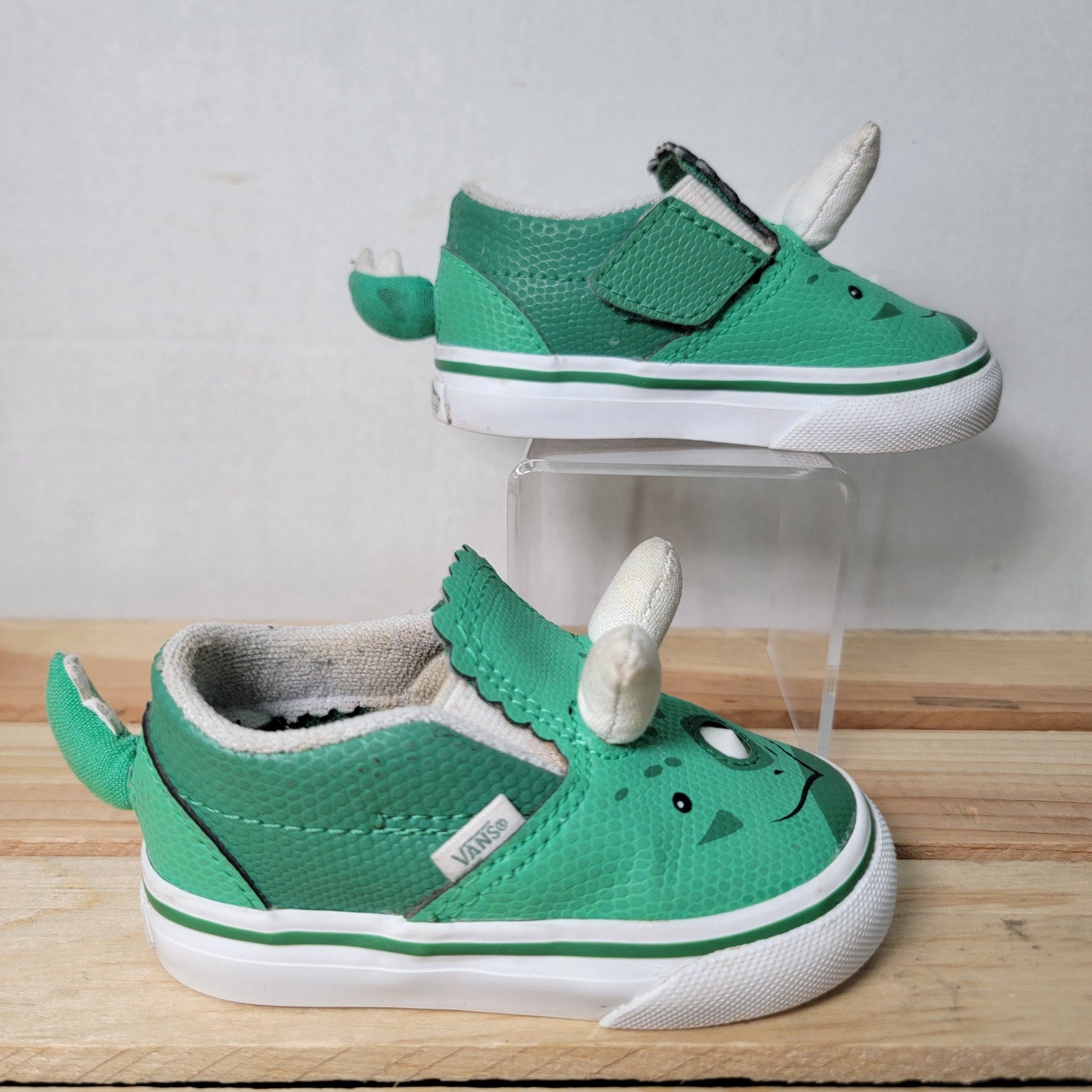 VANS Toddler Triceratops Green Slip-Ons w/ Box - Size 4T