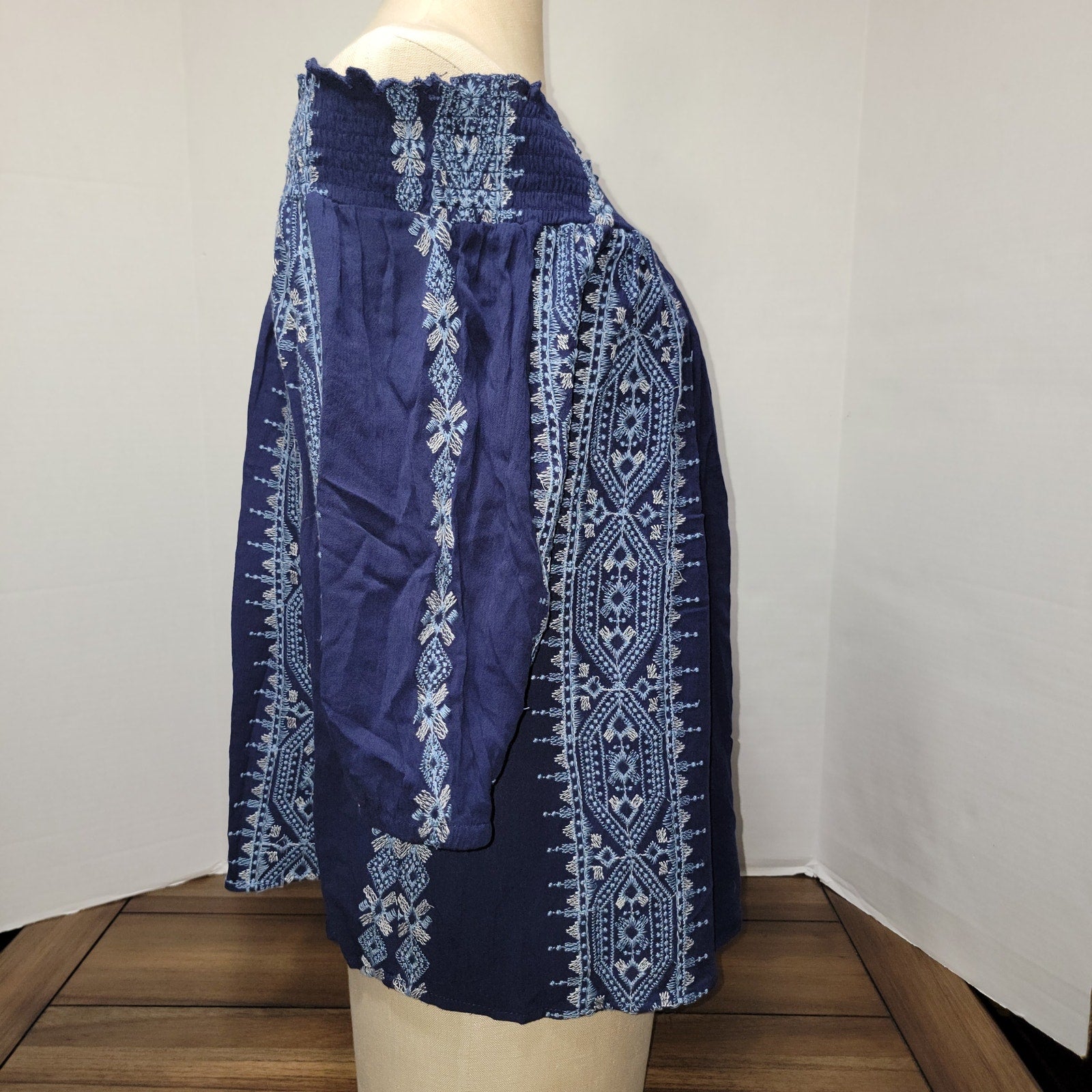 Altar'd State 3 Quarter Sleeve Dark Blue Embroidered Blouse - Size Small NWT