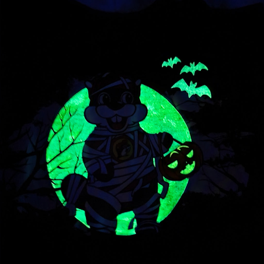 Buc-ee's Halloween Black Unisex Glow-In-The-Dark Tee "Boo Crew" - Size XL