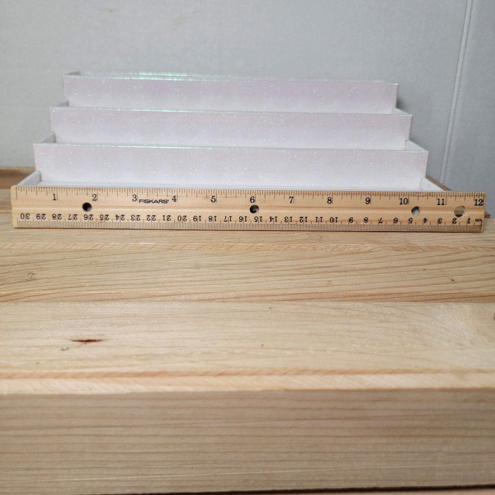 Jeffree Star Cosmetics White Glitter Makeup Display Holder - NEW