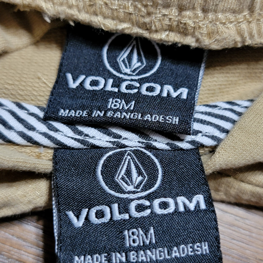 2 Pc Volcom Infant Pant & Matching LS Hooded Island Skull Shirt Set  - Size 18M