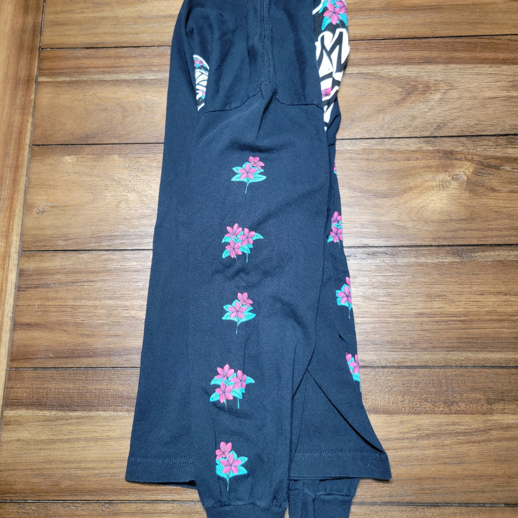 Santa Cruz Black LS Unisex Tee Plumeria Flowers - Size Medium