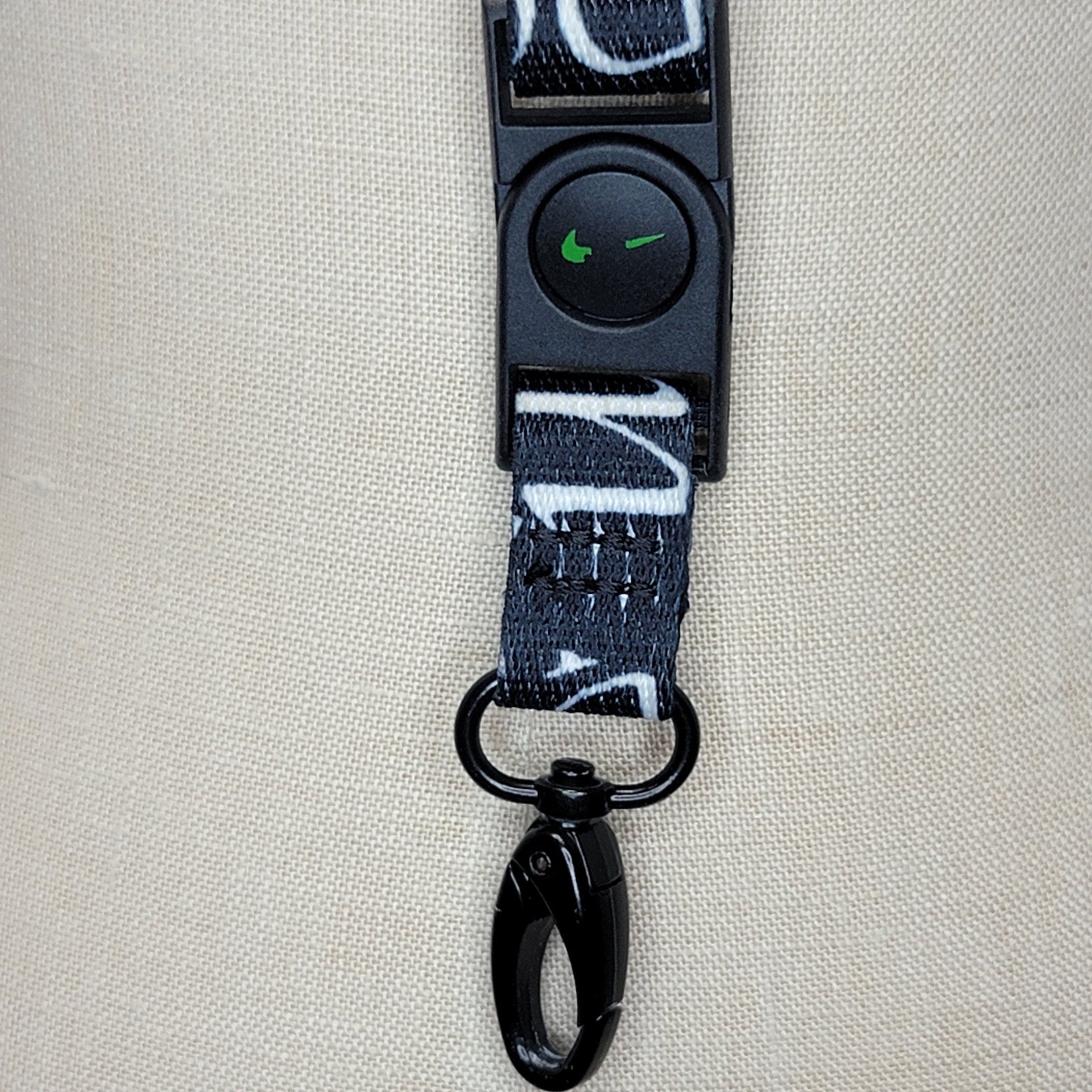 Set of 2 Lanyards: Black Nike & BigBang
