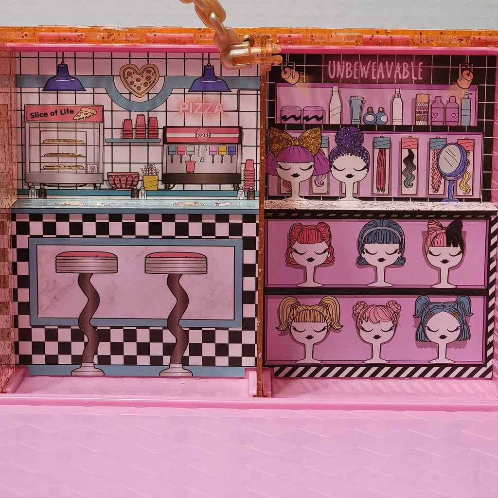 LOL Surprise Carrying Case + Set of 5 LOL Dolls (NEW)