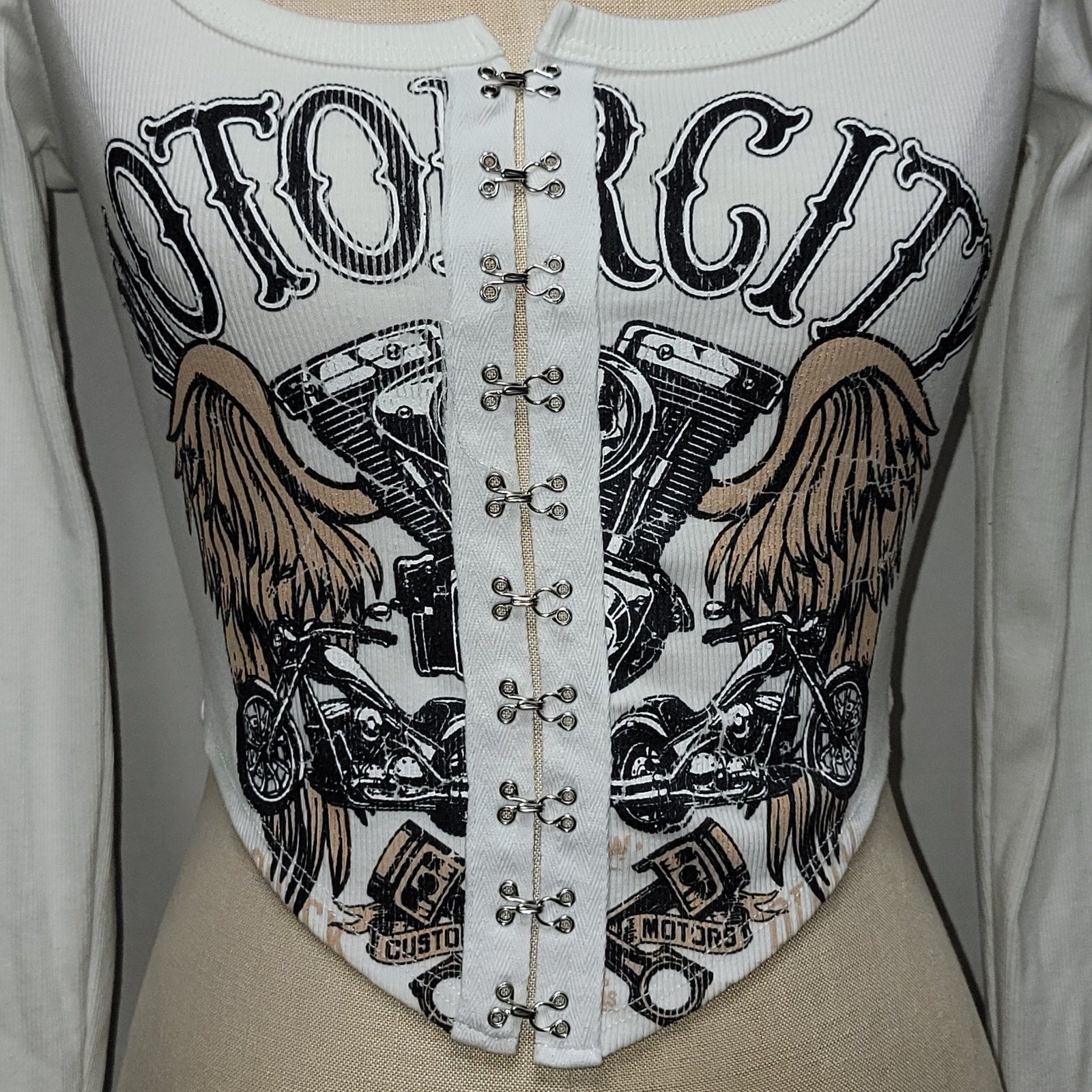 Fashion Nova LS Ribbed Tee Front Hook Closure "Motor City" - Junior Medium