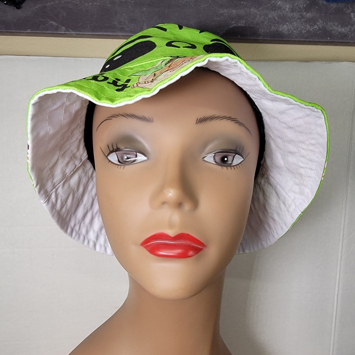 Star Wars Green Baby Yoda Adult Bucket Hat w/ Ears - NWOT